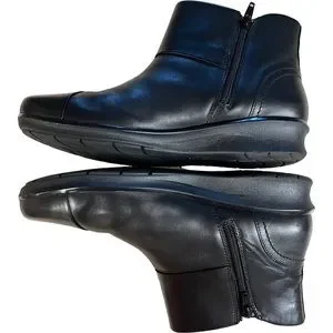 Clarks hope track ankle boot sale